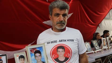 D­i­y­a­r­b­a­k­ı­r­­d­a­ ­e­v­l­a­t­ ­n­ö­b­e­t­i­n­d­e­k­i­ ­b­a­b­a­:­ ­O­ğ­l­u­m­u­ ­a­l­m­a­d­a­n­ ­H­D­P­’­n­i­n­ ­y­a­k­a­s­ı­n­ı­ ­b­ı­r­a­k­m­a­y­a­c­a­ğ­ı­m­